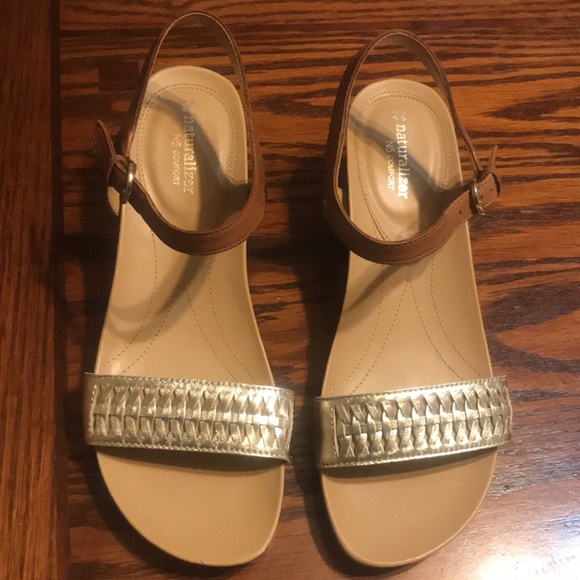 Women’s Naturalizer Sandals Size 9.5 M - Picture 2 of 16